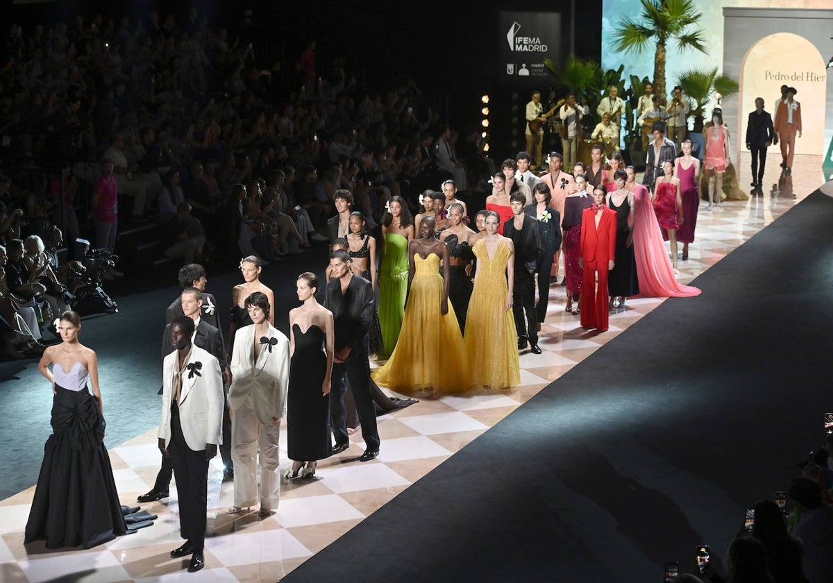 Durante el desfile primavera/ verano 2024 de Pedro del Hierro