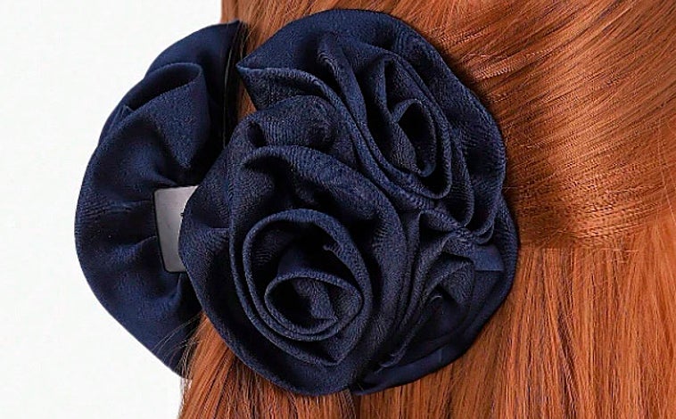 Imagen principal - Pinzas para el pelo de Shein por menos de cuatro euros.