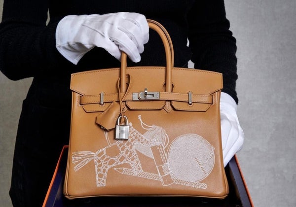 Una pareja demanda a Hermès por no venderles un bolso Birkin: por qué es tan difícil conseguirlo