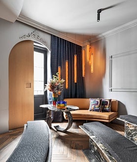 Imagen secundaria 2 - Cocina de Dica con Estudi Hac, entrada revestida por Nagami y el auditorio de Sandra Antón.