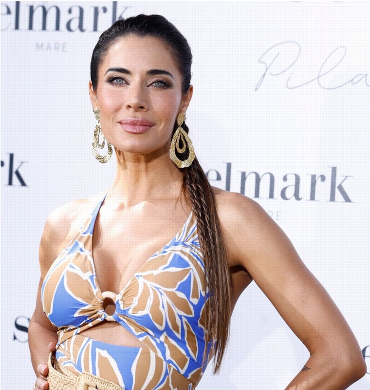 Pilar Rubio con coleta que incluye trenzas de cordones.