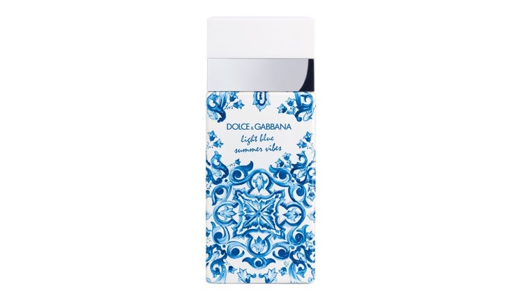 Dolce & Gabbana light blue summer vibes, la edición más mediterránea del clásico perfume del verano.