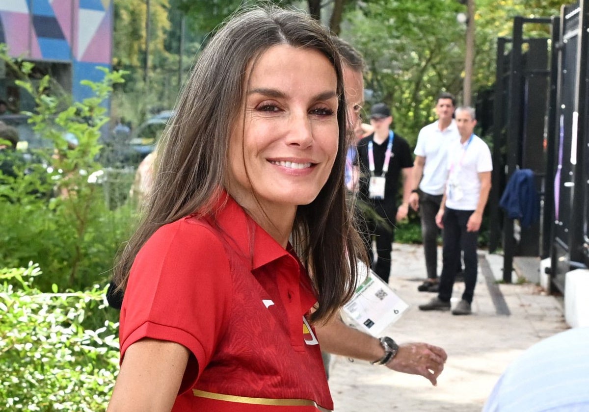 La Reina Letizia en París, apoyando al equipo olímpico español.