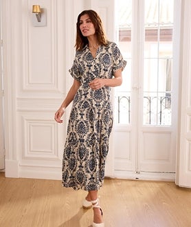 Imagen secundaria 2 - La Heredera estrenó un vestido de Karl Marc John que está rebajado ahora, y el bolso Isabelle de Sézane. 