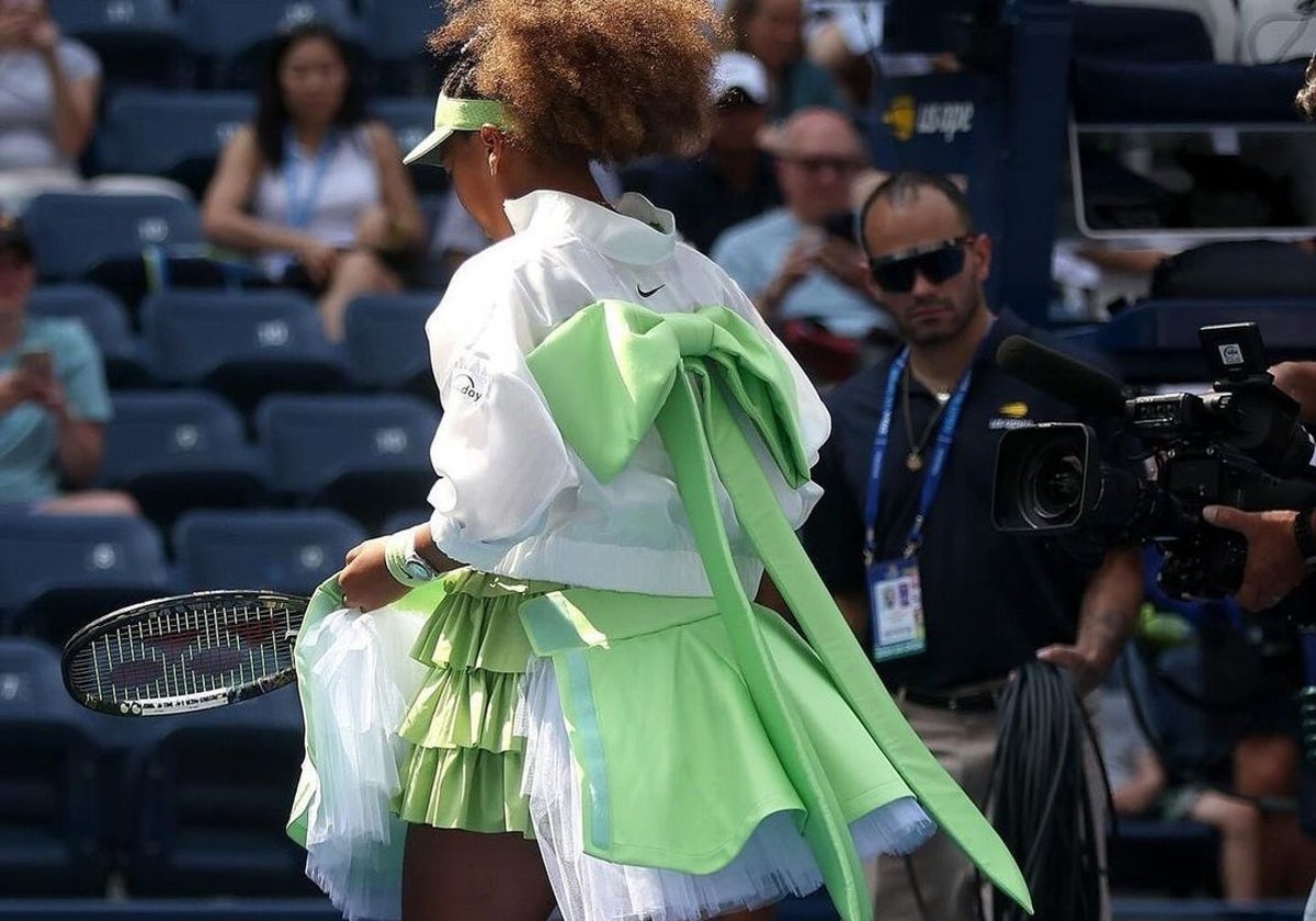 Naomi Osaka con uno de los conjuntos de Nike by Yoon Ahn