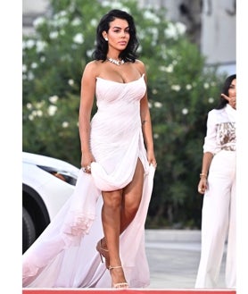 Imagen secundaria 2 - El look de Georgina Rodríguez en el Festival de Venecia