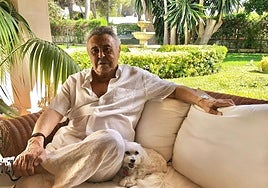 Muere Francisco Segura, conocido como el peluquero de la Reina Sofía y autor de su icónico peinado