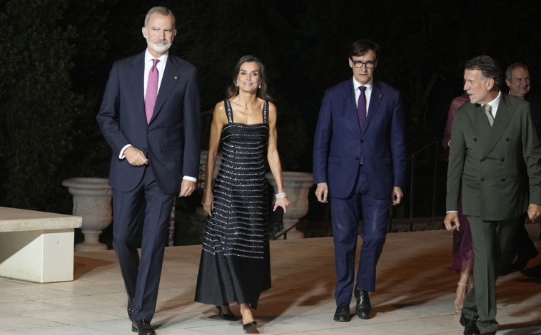 Main image - Details of Queen Letizia's look