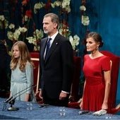 Así han cambiado la Princesa Leonor y la Infanta Sofía durante los Premios Princesa de Asturias