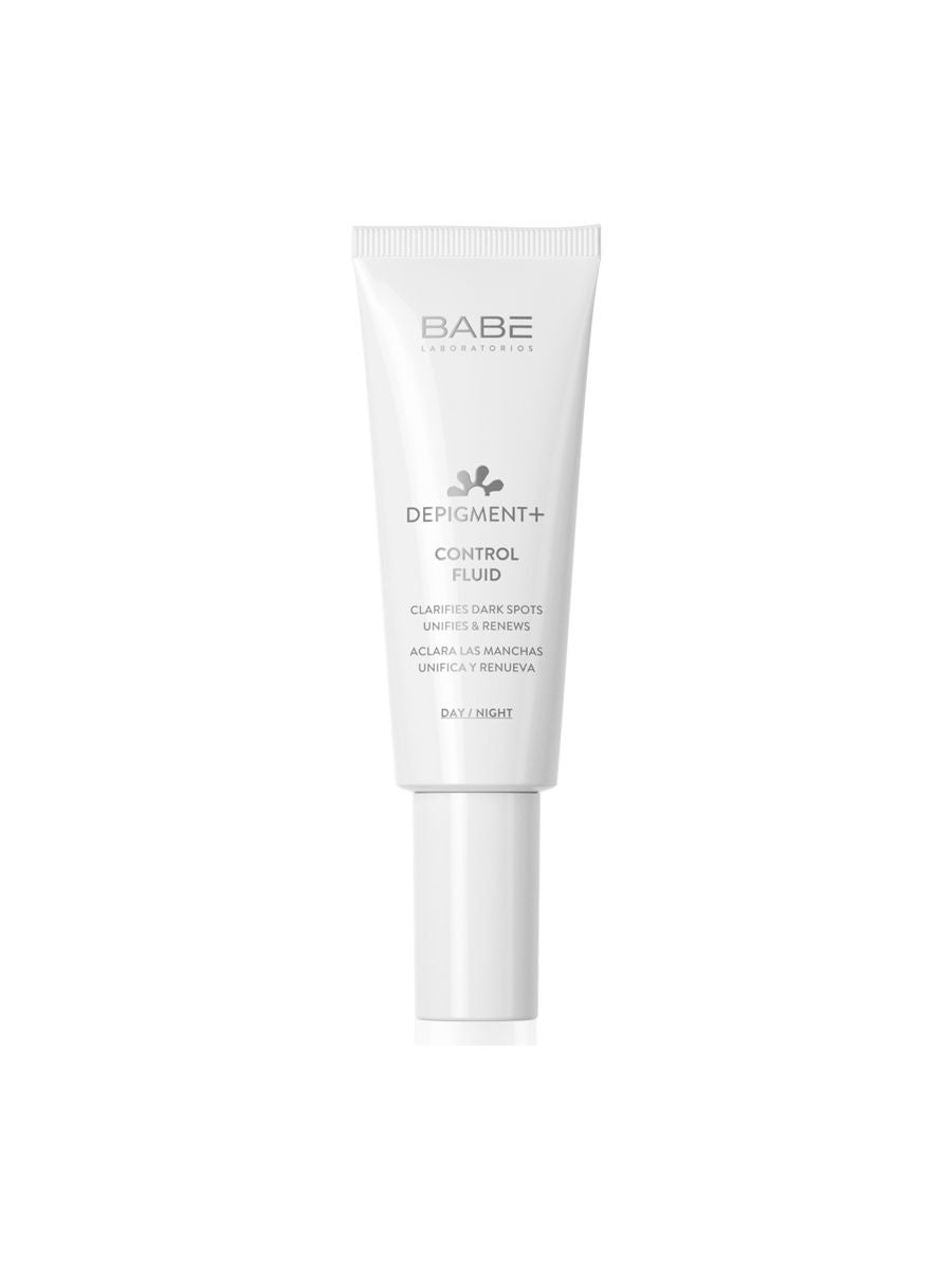 Control Fluid Depigment+ de Laboratorios Babé (36,50 euros). Una fórmula despigmentante con azeloglicina + hexilresorcinol, para unificar el tono; ácido láctico liposomado, regenerador celular; y vitamina c estable para unificar el tono y aportar luminosidad. Puede utilizarse todo el año, dos veces al día.