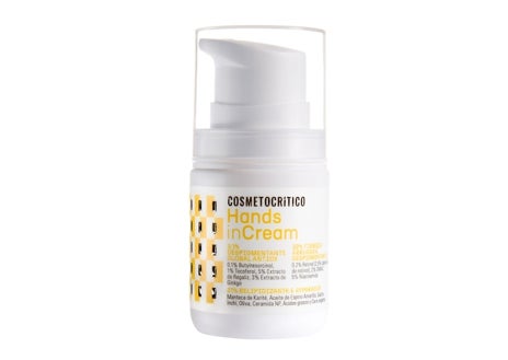 Imagen secundaria 1 - El farmacéutico y divulgador @cosmetocritico también tiene su propia marca de belleza, que ofrece productos como la crema de manos Hands inCream o el contorno de ojos Absolute Eye Re-Master.