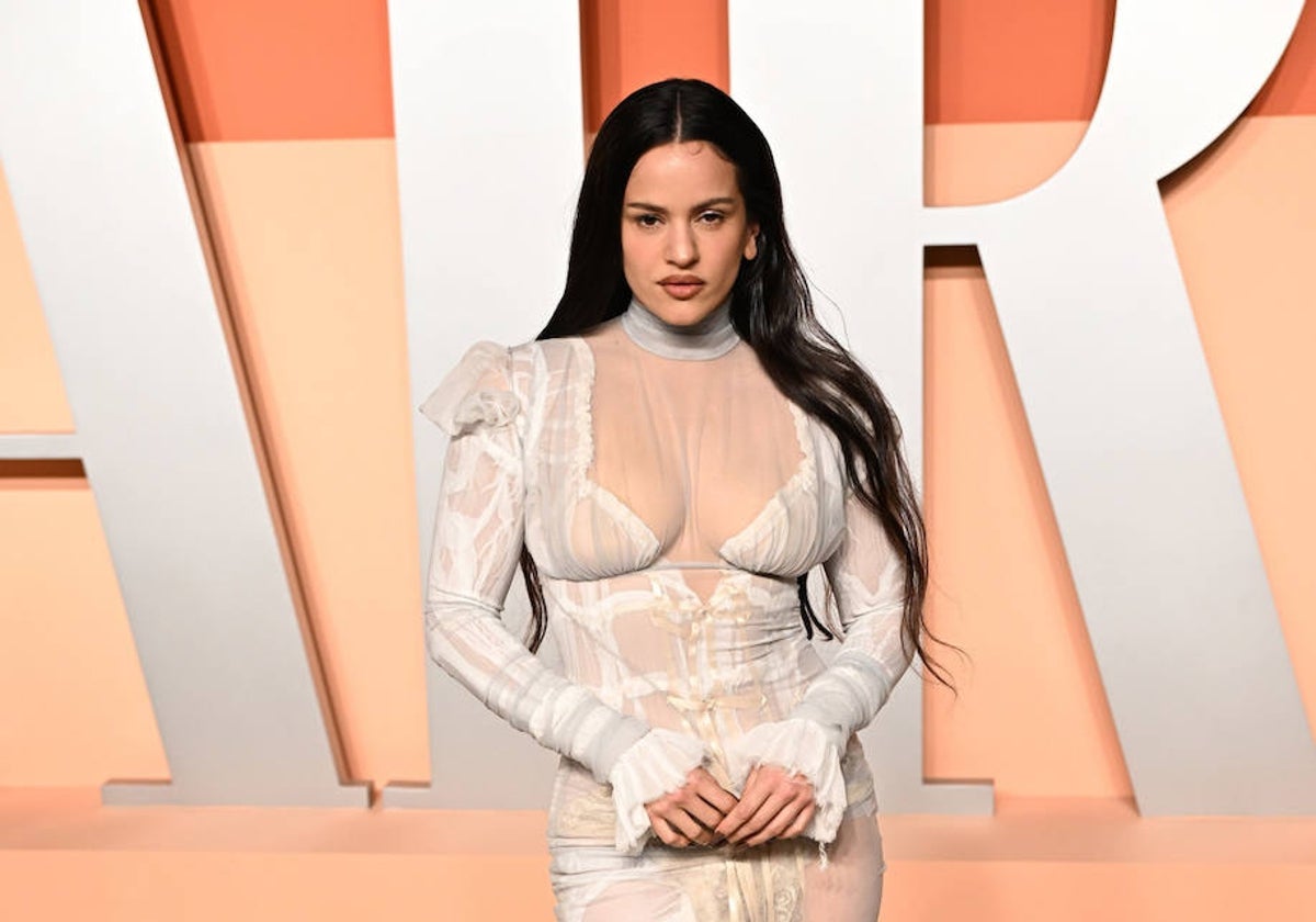 Rosalía en la fiesta post Oscar de Vanity Fair.