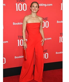 Imagen secundaria 2 - Blake Lively, con un escotado vestido, y Demi Moore, radiante a los 62, protagonistas de la gala Time en Nueva York