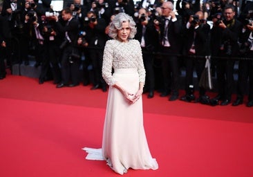 Las claves de estilo y maquillaje de Jane Fonda para brillar en una alfombra roja a los 87 años