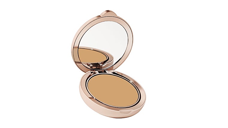 Ilumina CC Creamy Compact SPF 50 de Toty (54 euros).