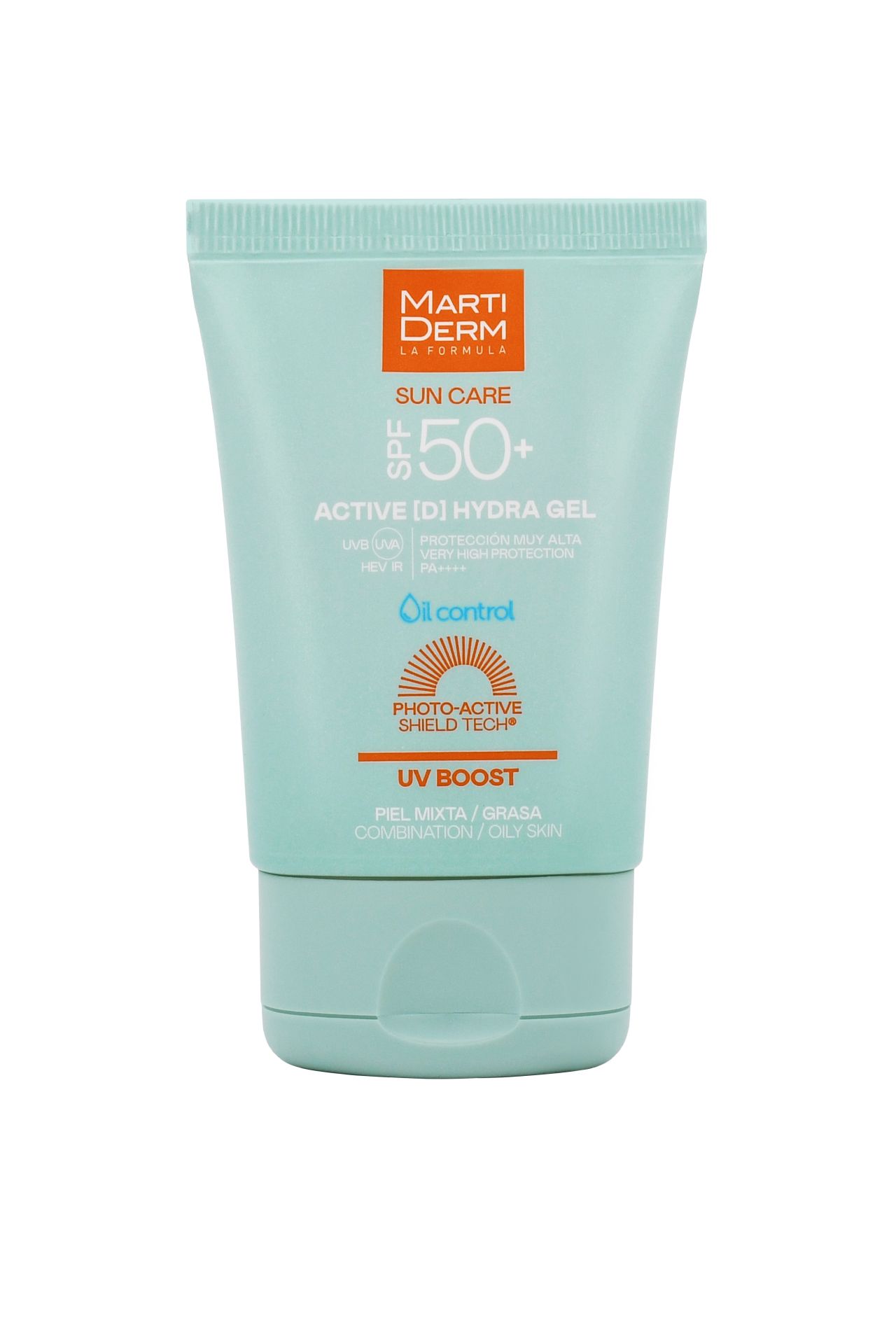 SPF 50+ Active (D) Hydra Gel de Martiderm (24,60 euros). Fotoprotector facial ultraligero, ideal para pieles mixtas o grasas y para quienes practican deporte al aire libre. Ofrece protección muy alta en una textura de acabado invisible, resistente al agua y al sudor. Fórmula oil control.