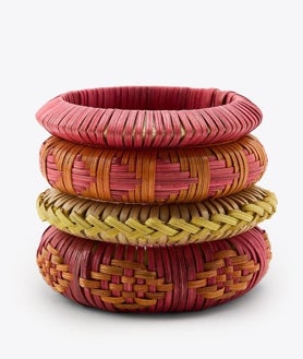 Secondary image 2 - Scalpers basket (€59.90), raffia earrings from Mango (€15.99) and bracelets from Zara (€17.95)
