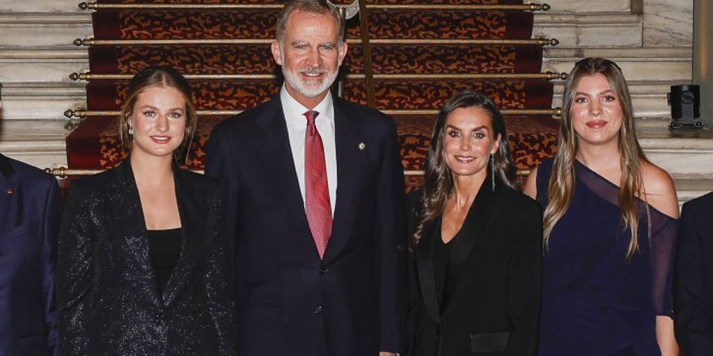 Los estilismos combinados  de la Reina Letizia y sus hijas para los Premios Princesa de Girona 2025