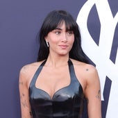 Tatuajes, manicura, mejillas quemadas por el sol: el posado de Aitana reúne todas las tendencias que adora la generación Z