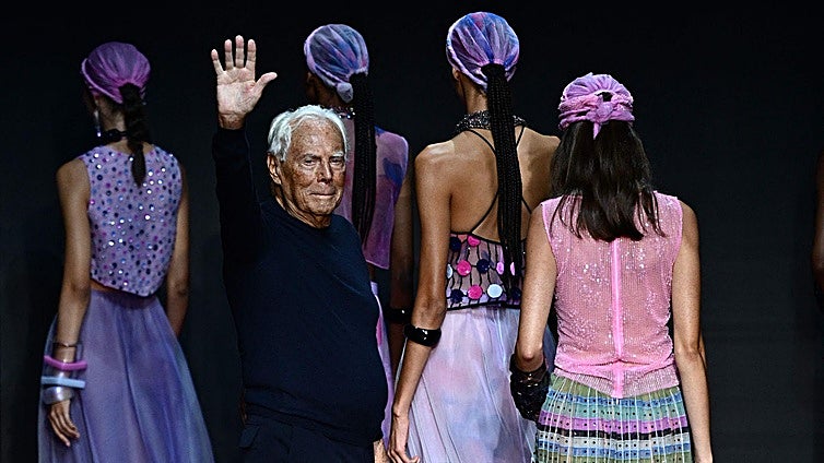 De la conquista de Hollywood a la diversificación de su marca: los hitos que marcaron la historia de Giorgio Armani
