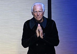 Armani deja la marca en manos de la Fundación, pero el control pasa a su pareja y sus sobrinas