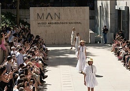 Madrid es Moda: de la sesión de fotos en directo de Roberto Torretta al estreno de Eduardo Navarrete