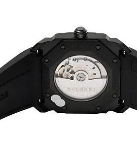 Imagen secundaria 2 - Detalles del reloj Bulgari Octo Ultranero