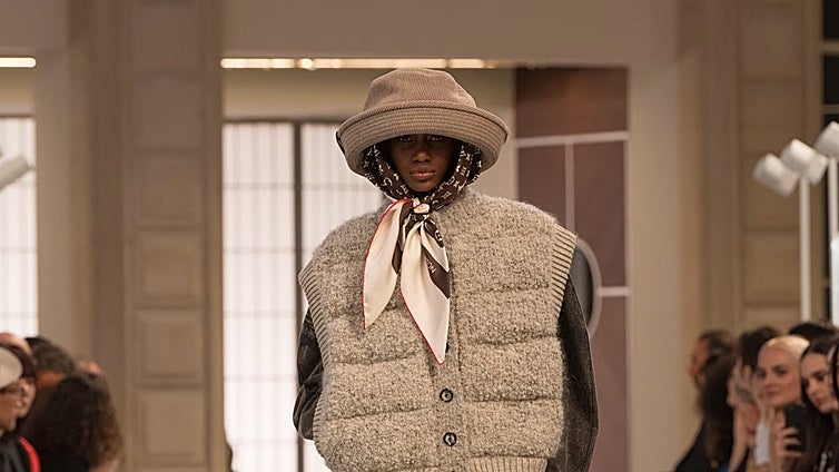 Del ante y el 'animal print' a la superposición de prendas: todas las tendencias de moda que marcarán el otoño