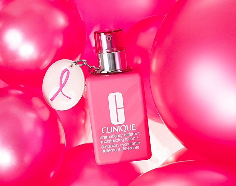 Dramatically Different Moisturizing Lotion de Clinique edición rosa.