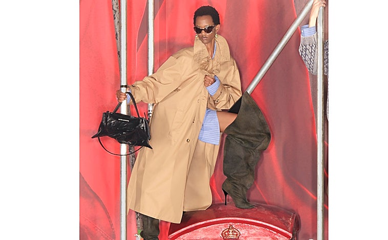 Imagen principal - Modelos de la campaña de H&M Glenn Martens