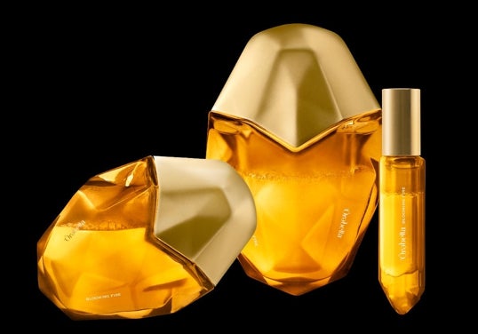 Milán Ôrebella, la marca de perfumes de Bella Hadid, disponibles en Douglas.