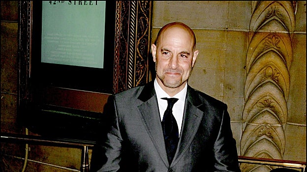 Imagen antes - Stanley Tucci en 2006 y en 2026.