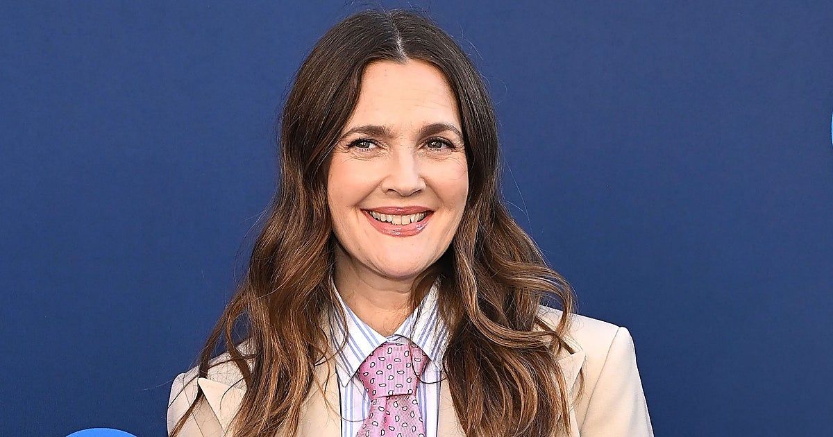 Drew Barrymore, la gran defensora del envejecimiento natural y sin filtros