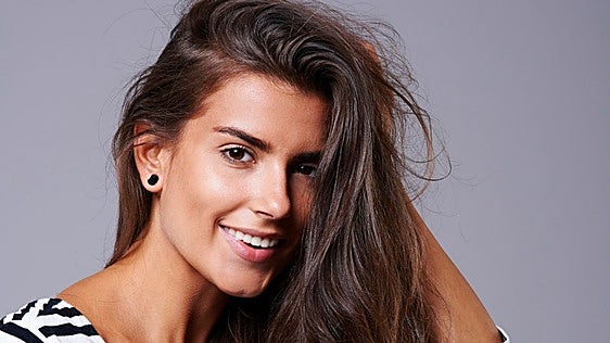Por qué el protector de calor es el producto más recomendado por peluqueros y tricólogos para un pelo hidratado y brillante