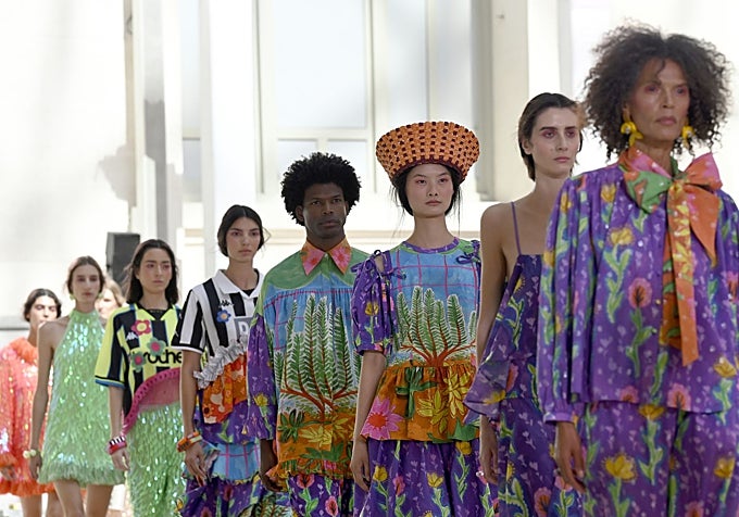 Desfile de Celia B durante su debut en la pasarela