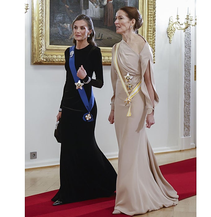 El look de la Reina en Helsinki.