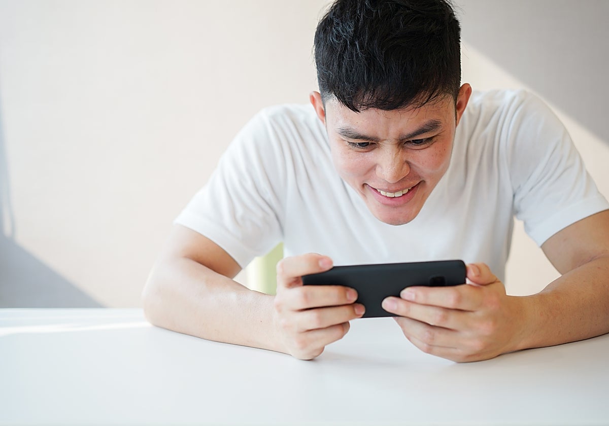 Según un estudio de Qustodio en 2021 los niños españoles pasaron de media 178 minutos diarios en redes sociales