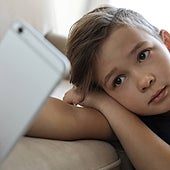 Regular el cómo y no el cuánto: el nuevo enfoque sobre el control del consumo de las pantallas