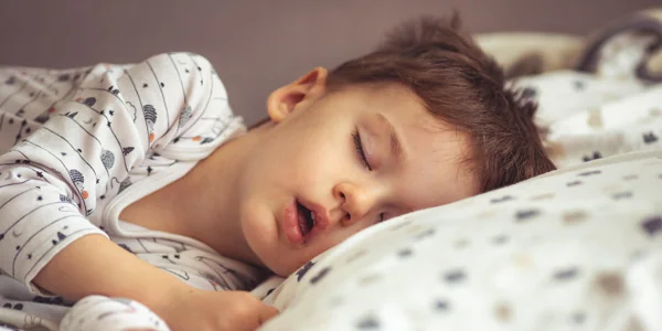 Uso de la melatonina en niños para dormir, ¿es aconsejable? - Duerme  Sonriendo