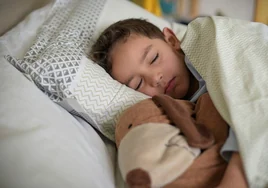 La falta de sueño produce daños irreparables para la salud en niños y adultos