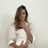 Esti Prieto: «Nadie te cuenta cómo envejece el cuerpo de la mujer, cómo cae la reserva ovárica o los problemas para tener hijos»