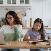 Estas son las oposiciones preferidas de las madres que desean conciliar