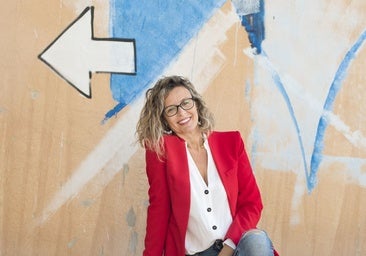 Adolescentes hoscos y ceñudos: El aviso de una experta cuando los hijos dejan de ser cariñosos