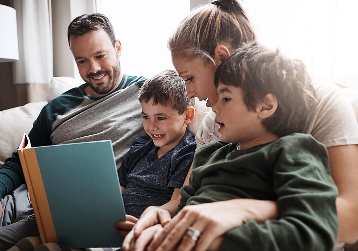 Según el experto del CEU, la familia genera cultura mucho antes de que pueda ser consumida