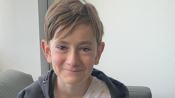 «Una caricia, una mirada... el amor es la verdadera medicina para el cáncer de mi hijo»