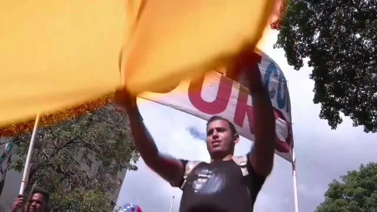 Venezolanos marchan en Caracas por niña repatriada y migrantes detenidos en El Salvador