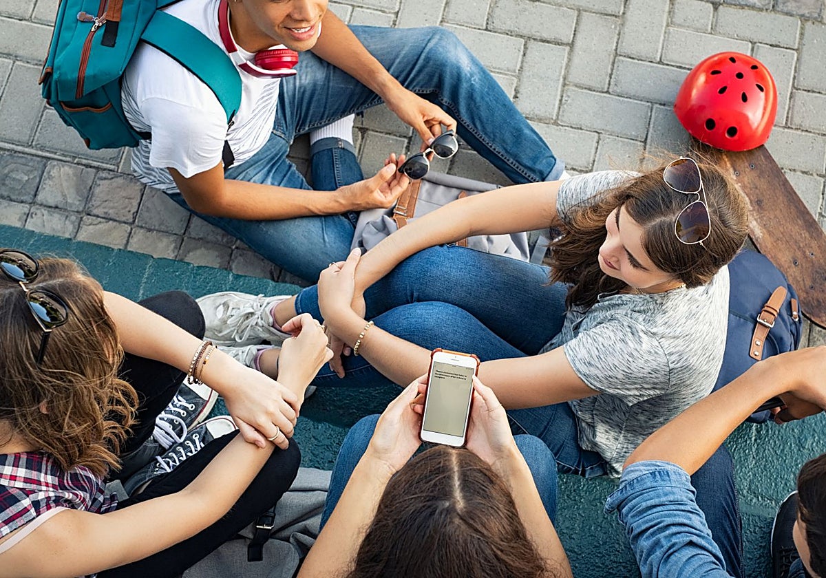 Lo que debes hacer si no te gustan los amigos de tu hijo