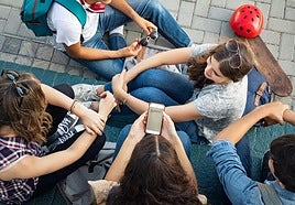 Lo que debes hacer si no te gustan los amigos de tu hijo