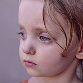 «El presidente, que no comió ayer a las 5, olvida que un millón de niños pasan hambre cada día en España»