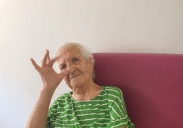 Antonia, 102 años, acaba de cumplir su sueño: «Me siento de maravilla, como una niña»